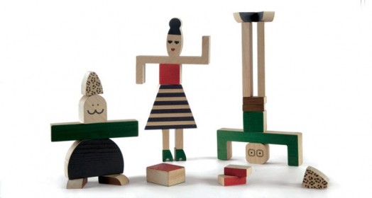 Деревянные игрушки в форме людей