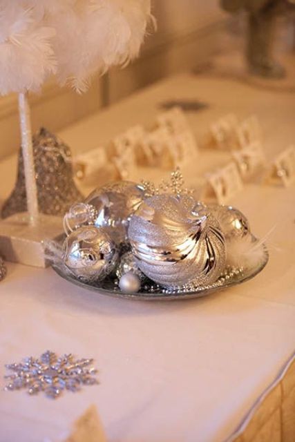 silver-winter-wedding-07