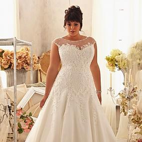 top-plus-size-wedding-dress-04