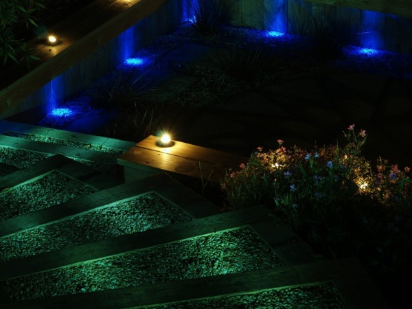 ultimate-garden-lighting-30