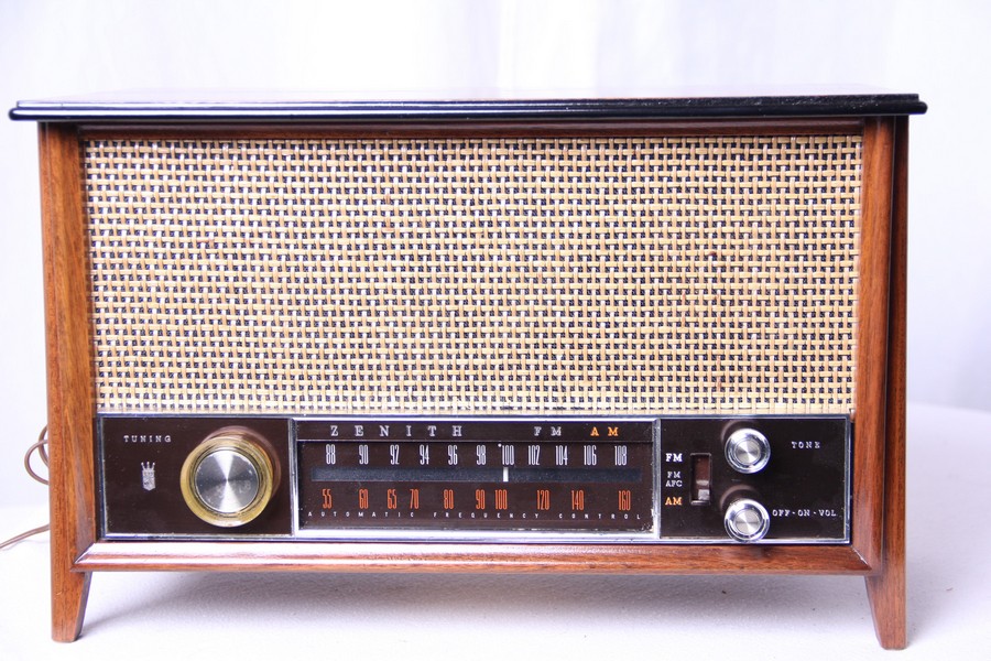 vintage-radios-04