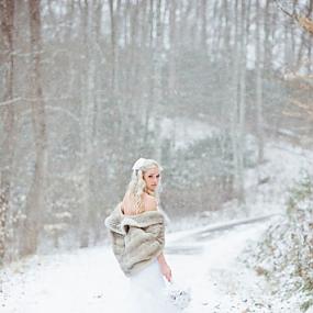 winter-bridal-shoot-06