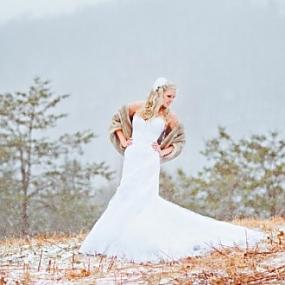 winter-bridal-shoot-16