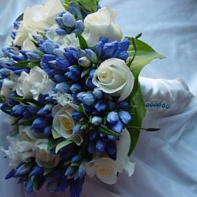 winter-wedding-bouquets-32