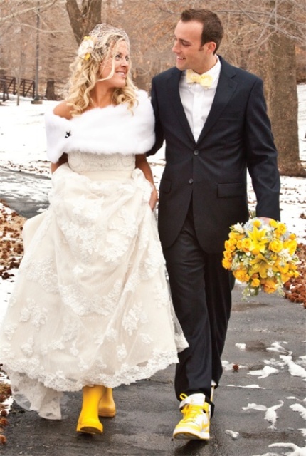 Зимний свадебный костюм жениха