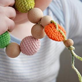 cute-and-eco-friendly-teething-toy-by-nihama-02