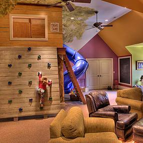 radical-kids-climbing-and-sliding-spaces-02