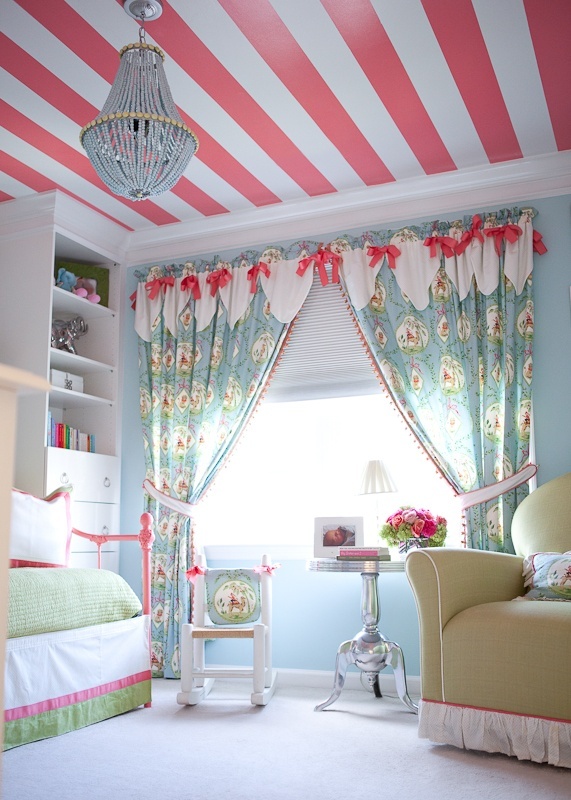 trendy-kids-room-design-ideas-with-stripes-05