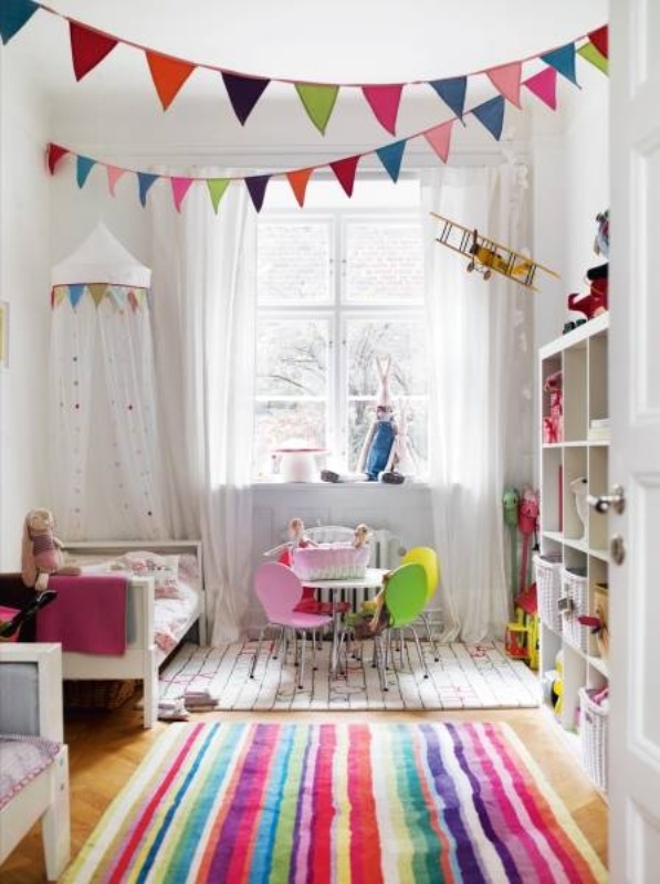 trendy-kids-room-design-ideas-with-stripes-08