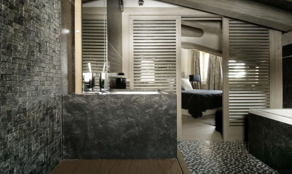 chalet-black-pearl