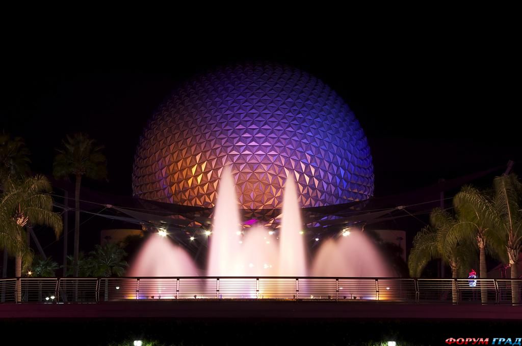 spaceship-earth-and-fountain-of-nations-epcot-