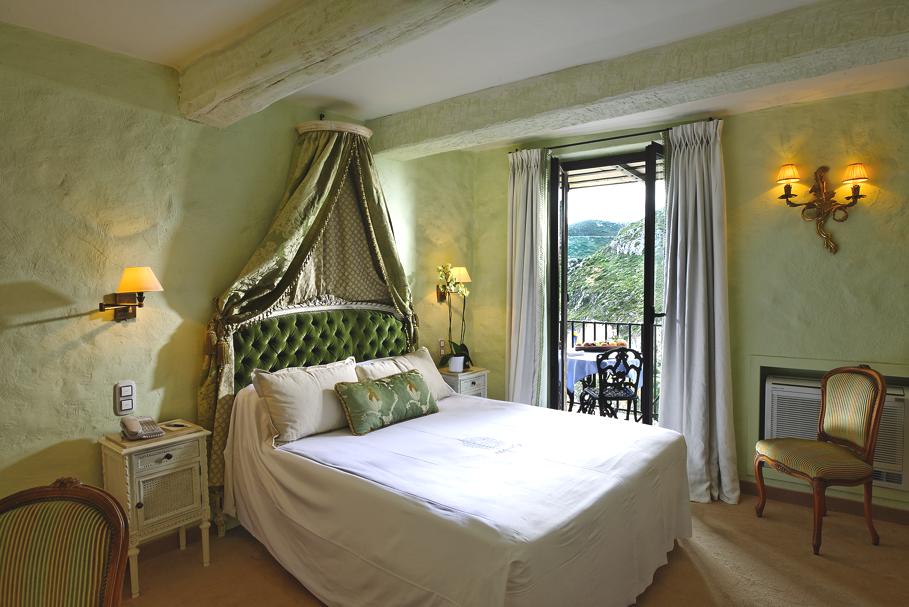 boutique-hotel-chateau-eza-french-riviera