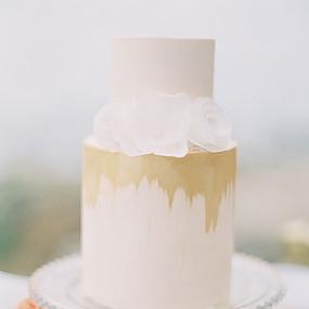 chic-peach-and-gold-beach-wedding-23