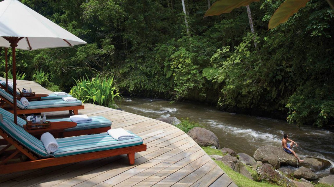 Отель Four Seasons Resort Bali