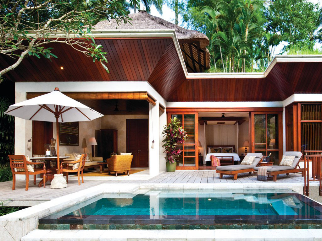 Отель Four Seasons Resort Bali