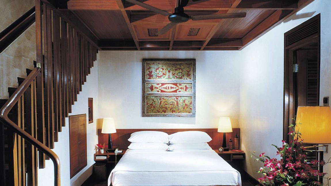 Отель Four Seasons Resort Bali