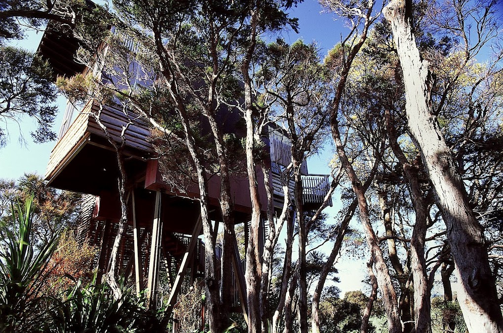 Отель Hapuku Lodge