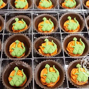 decorating-ideas-for-halloween-cupcakes-27