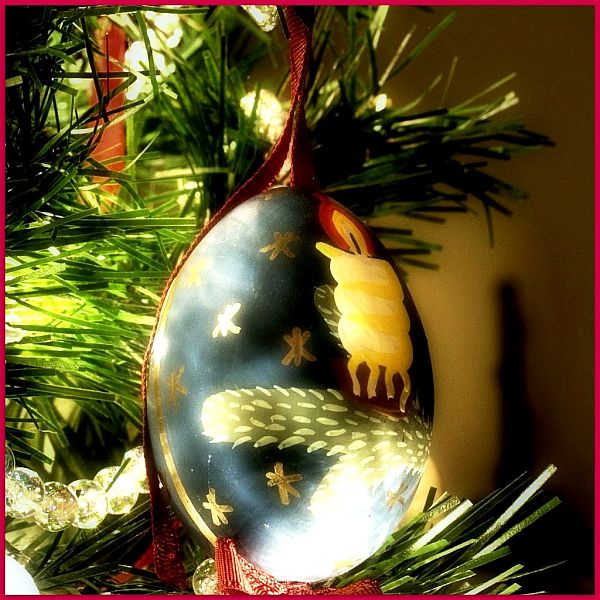 hand-blown-unique-christmas-ornaments