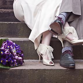 shoes-of-bride-and-groom-15