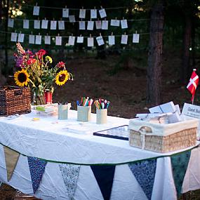 wedding-in-the-family-cottage-18