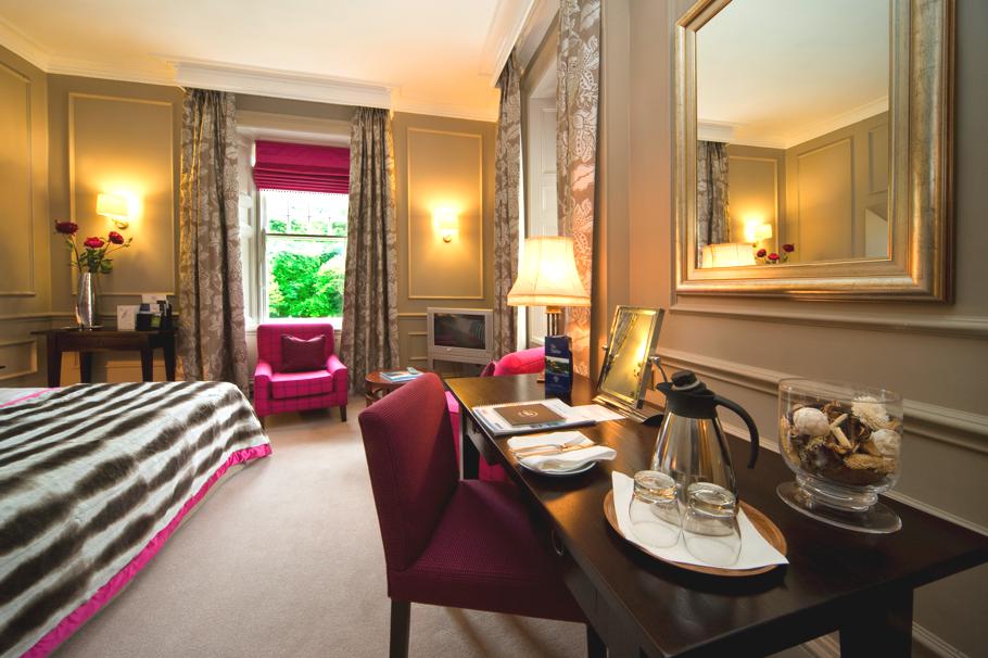 luxury-hotel-isle-of-eriska-scotland-01
