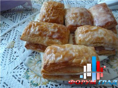 БЫСТРЫЕ ПИРОЖНЫЕ  ИЗ СЛОЁНОГО ТЕСТА