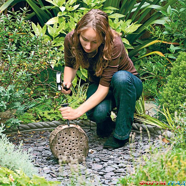 Выдалбываем полость для земли