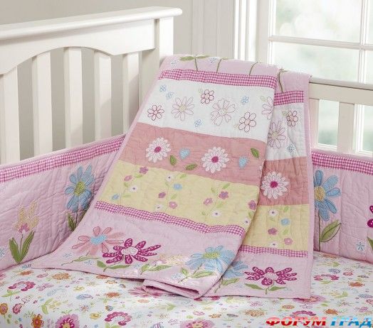 Розовая детская