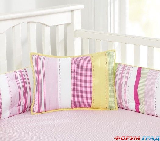 Розовая детская