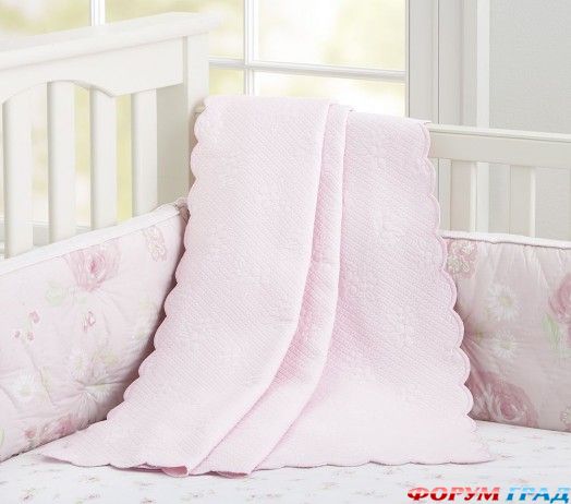 Розовая детская