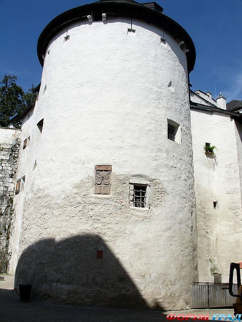Замок Хоэнзальцбург