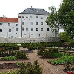 Замок Драгсхольм