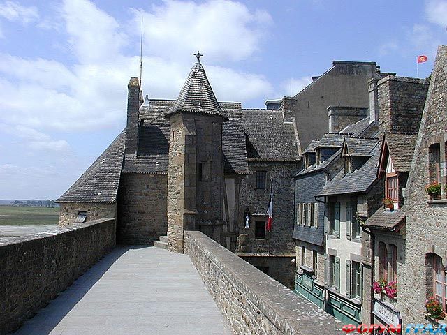 Замок Мон-Сен-Мишель