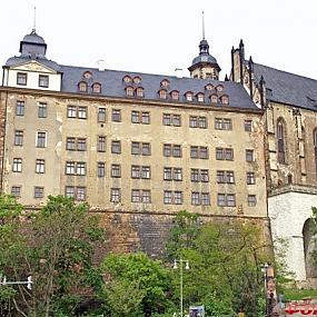 Замок Альтенбург