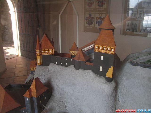 Замок Стршеков