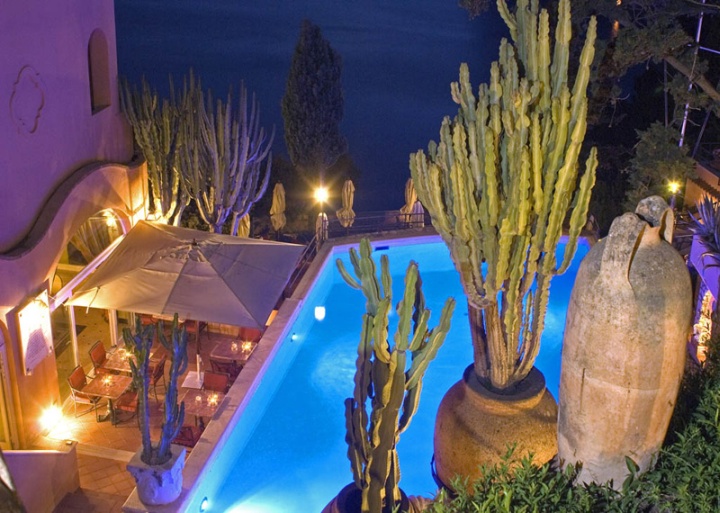 punta-tragara-hotel-capri-italy-21