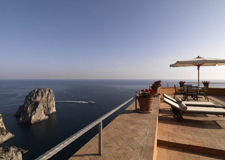 punta-tragara-hotel-capri-italy-26
