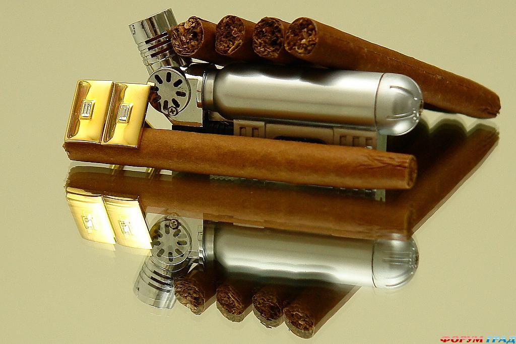 jewels-and-fine-cigar-b71