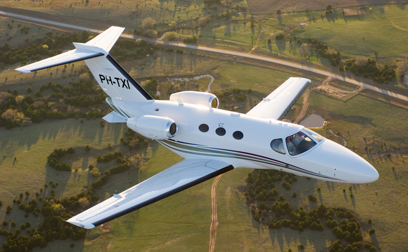cessna-citation-mustang-01