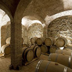home-and-wine-cellar-12