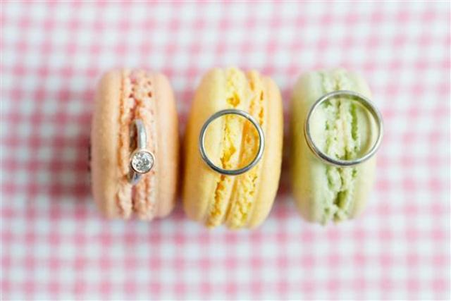 delicious-macarons-for-your-wedding-01