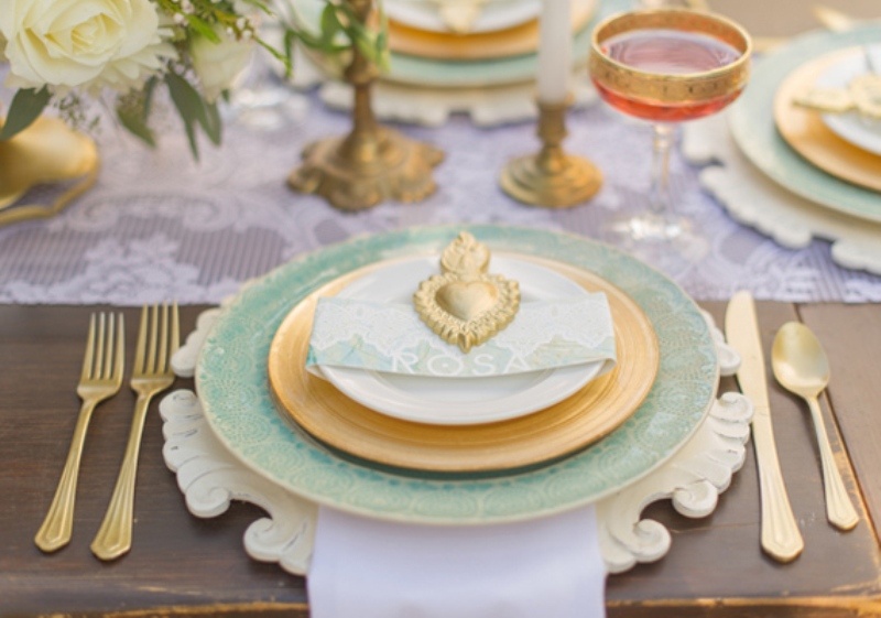 mint-and-gold-romantic-latin-inspired-wedding-inspiration-08