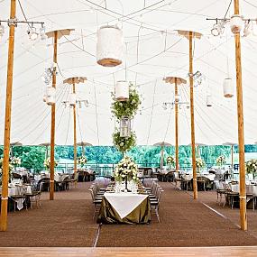 unique-and-special-wedding-tents-ideas-10