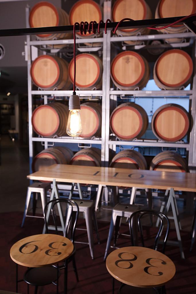 grosvenor-hotel-restaurant-bar-red-design-group-melbourne-17