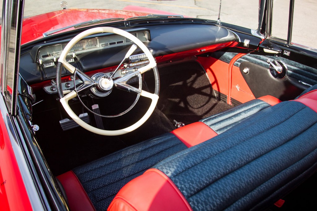 1957-lincoln-premiere-convertible