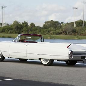 1960-cadillac-series-62-convertible-3