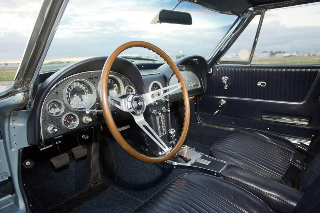 1964-chevrolet-corvette-convertible