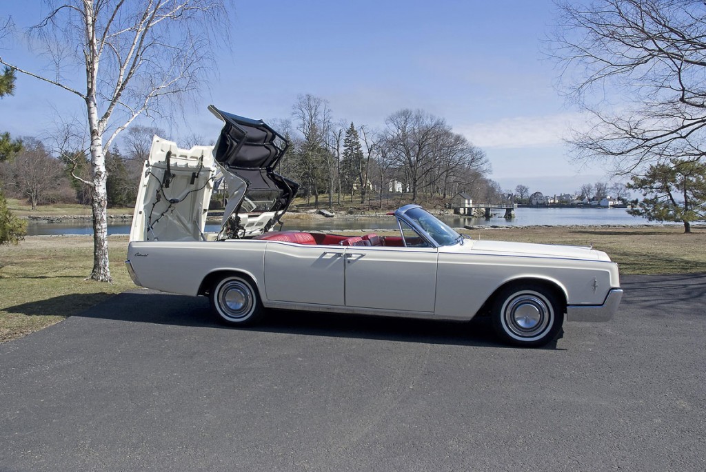 1966-lincoln-continental-convertible