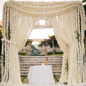 20-alternative-wedding-altars-9